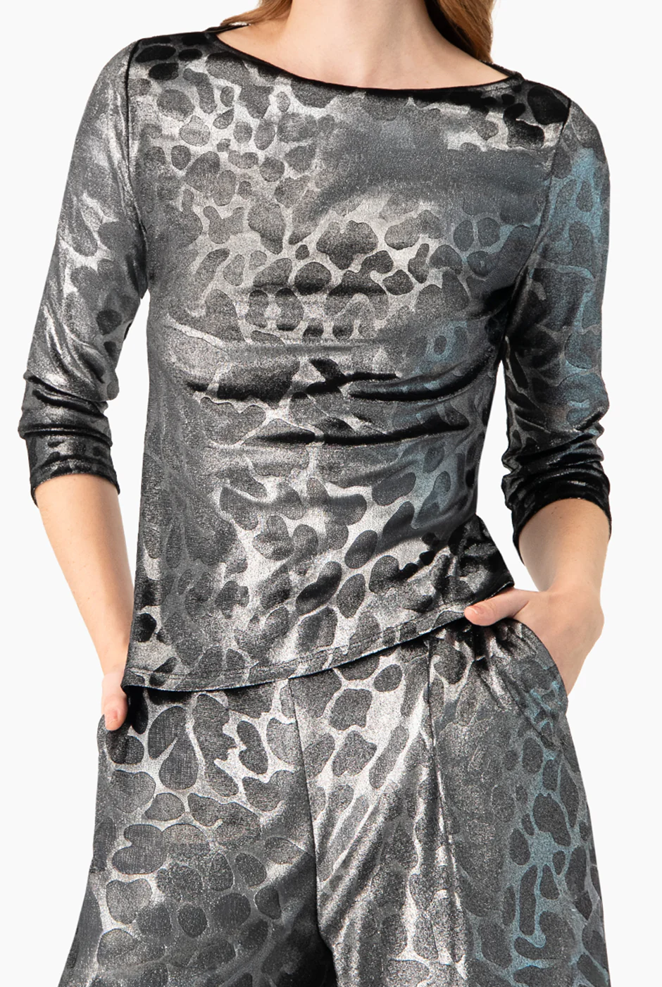 Blusa recta plata manga larga - Image 7