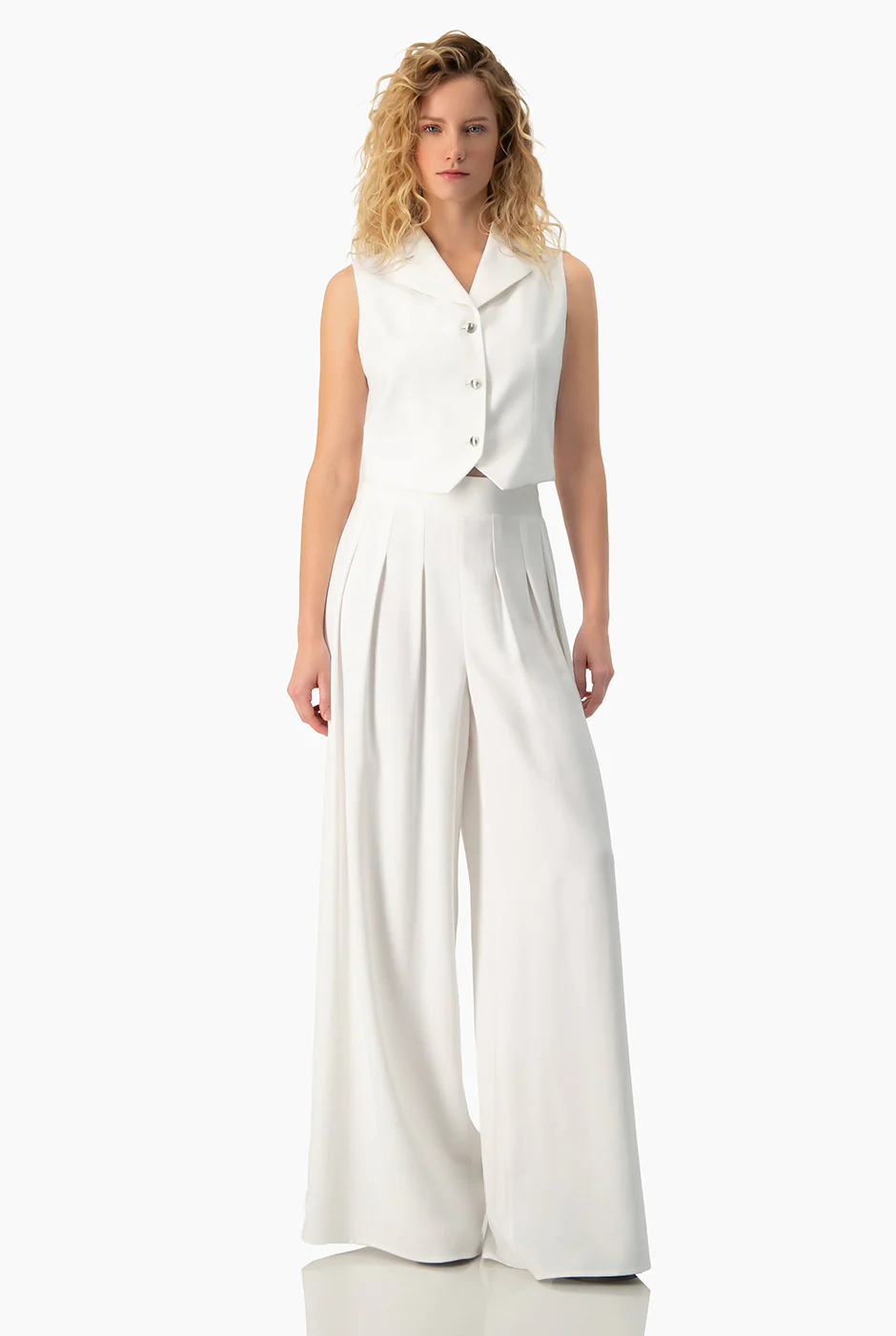 Pantalon blanco liso con pinzas - Image 7