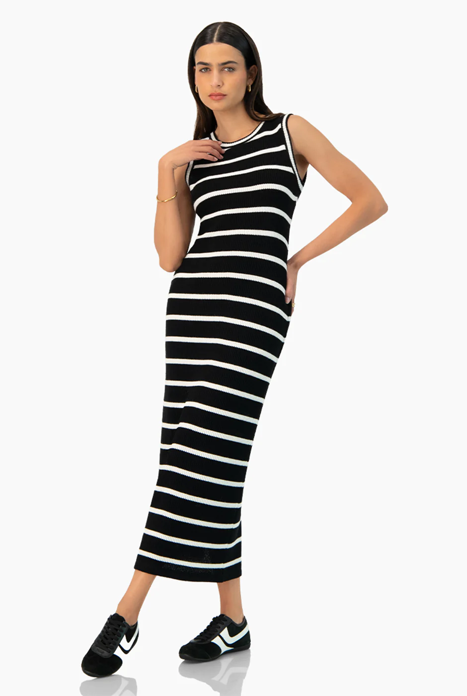 Vestido largo tejido y sin mangas